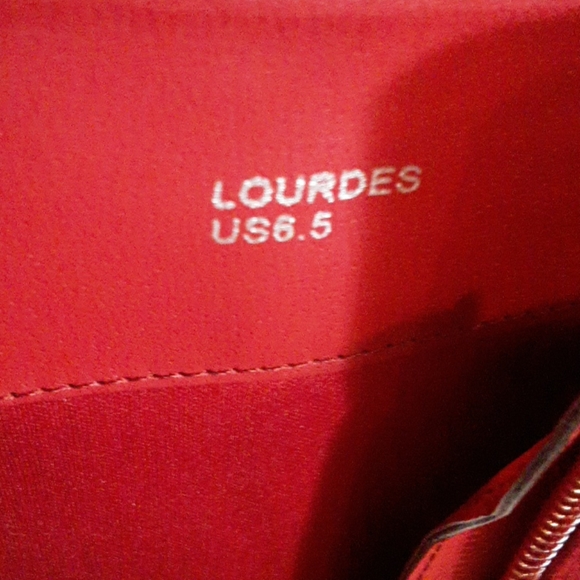 Red knee high suede boots - Picture 7 of 8